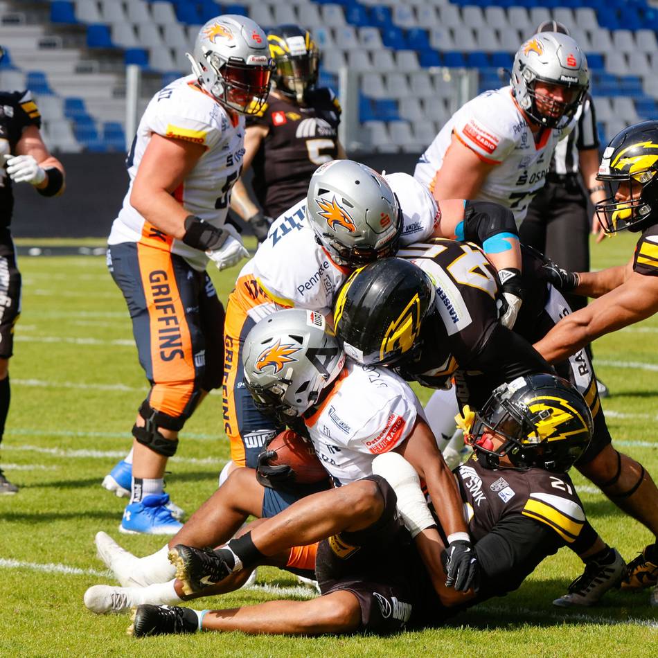 Sieg im Top-Spiel der GFL2 Nord: Ravens-Defense lässt Rostock kaum zur Entfaltung kommen