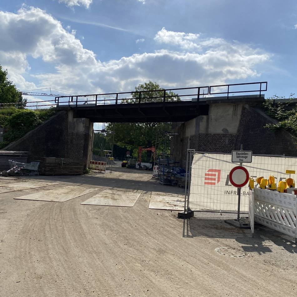 Sanierung von Bahnbrücken: Nächtlicher Baulärm an zwei Brücken in Krefeld