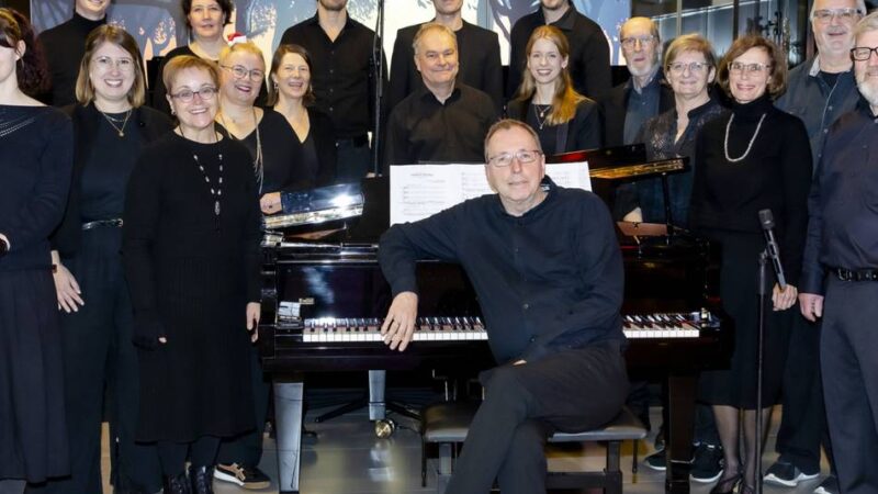 „Man darf auch mitsummen oder mitbrummen“: Wolfram Goertz bringt das Mitsing-Konzert nach Kleve