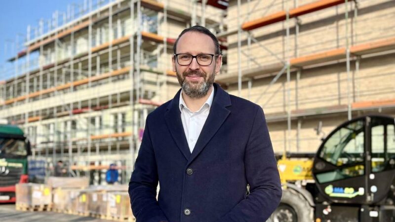 Schlappe für NRW-Krankenhausreform: Gericht kippt Verbot von Hüft-OPs in Düsseldorfer Klinik