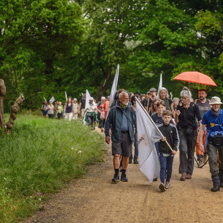 Aktion im Kreis Kleve: Für Frieden über Grenzen gehen – „Gemeinsamkeit gibt so viel Kraft“