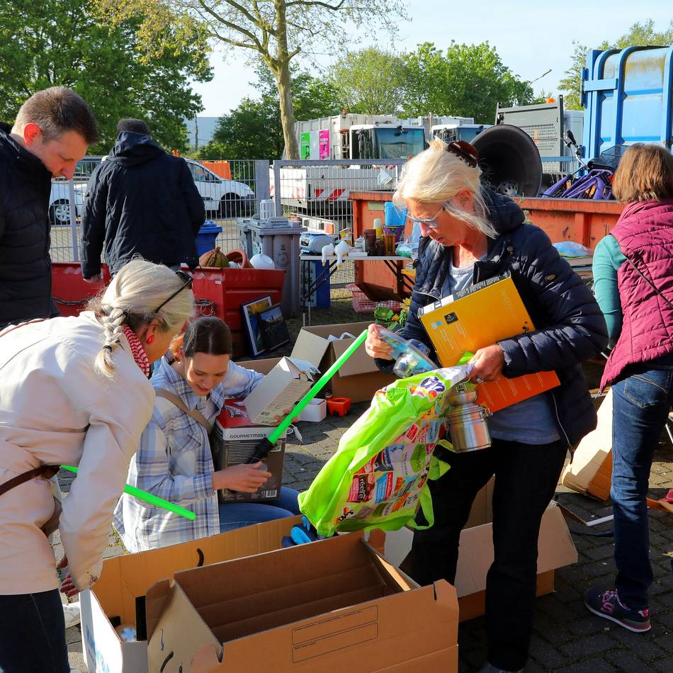 Secondhand in Rheinberg: Erste Warenbörse startet beim DLB am 2. Mai