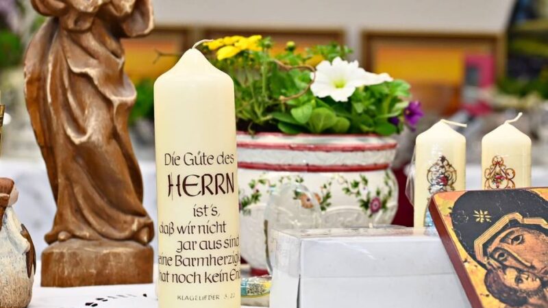Katholische Frauengemeinschaft in Hückeswagen: Der „allerletzte“ Hausrat findet neue Besitzer