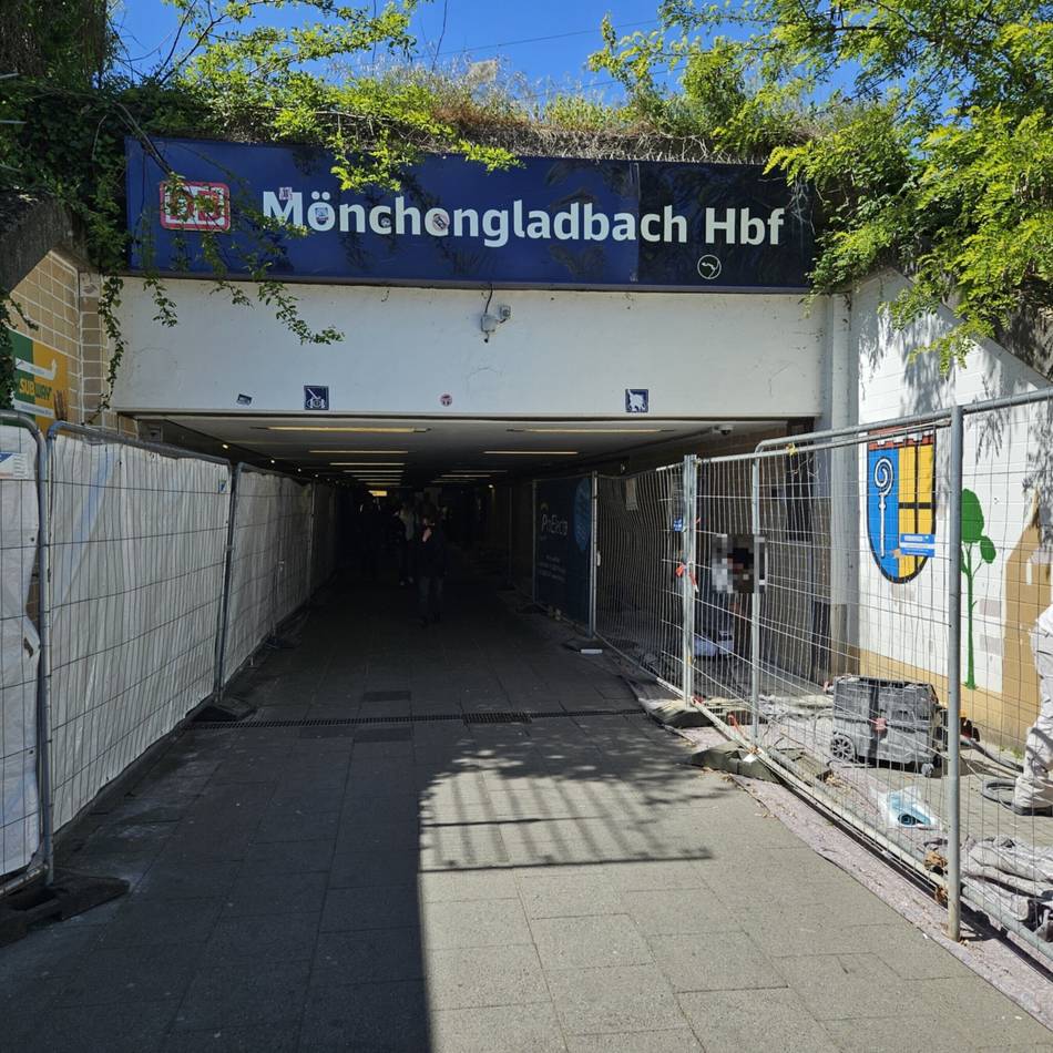 Was dort passiert: Noch mehr Bauzäune am Gladbacher Hauptbahnhof