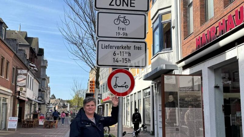 Beschilderung für Issumer Straße geändert: Neue Regeln für Gelderner Fußgängerzone