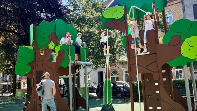 Gertrudisplatz in Eller: Hätte Stadt alleine nicht geschafft – ist das Düsseldorfs schönster Spielplatz?
