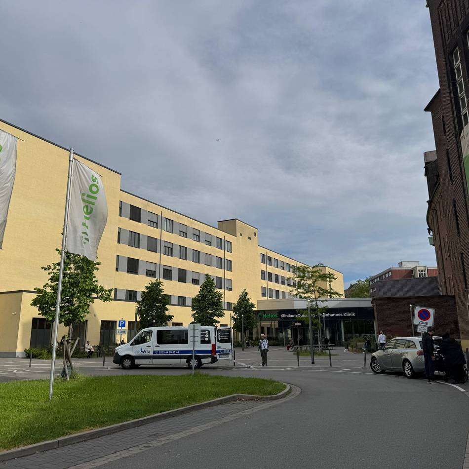 Baby aus Duisburger Klinik entführt: Ungarische Polizisten stoppten Mutter auf der Autobahn – 31-Jährige bleibt frei