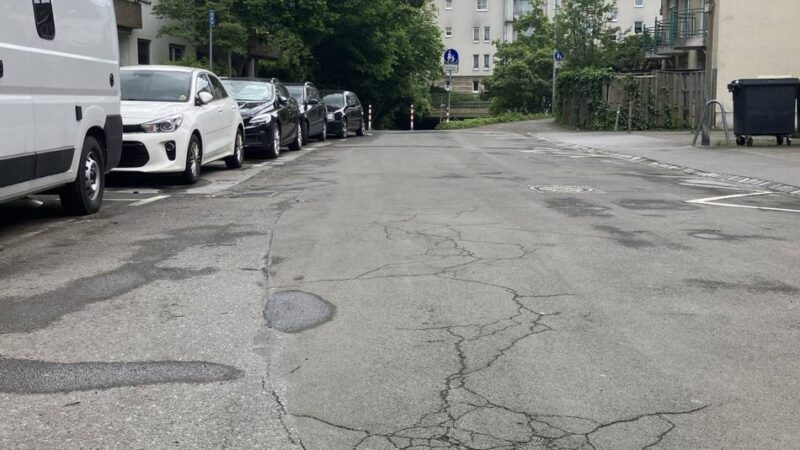 Verkehr in Hilden: Stadt erneuert mehrere Asphaltdecken – diese Straßen sind betroffen