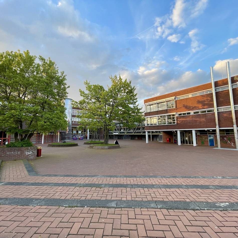Nicht nur Starkregenfolgen: So groß sind die Probleme am Schulzentrum Rheindahlen