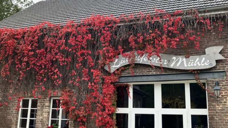Veranstaltung in Lüttelforster Mühle: „Dorfliebe“ zu Gast in Schwalmtal