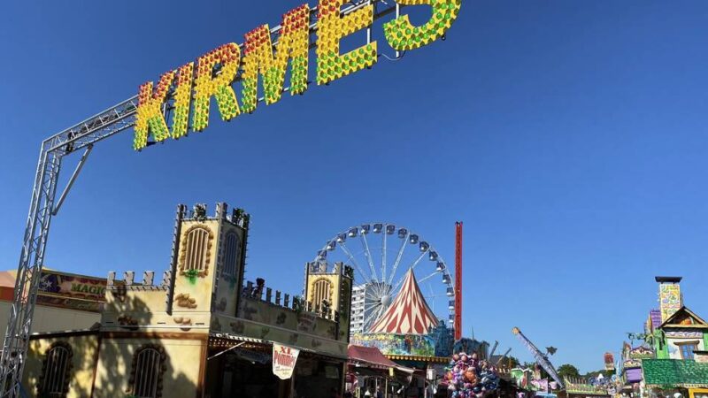 Kirmesbilanz in Krefeld: Stadt und Polizei sind mit der Sprödentalkirmes zufrieden