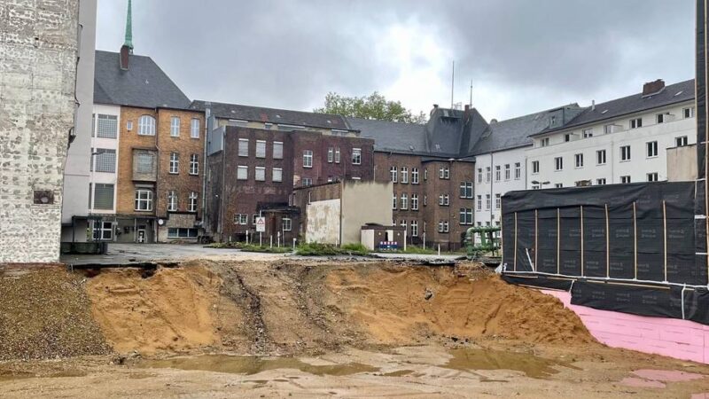 Großprojekt in Mönchengladbach: Rathaus Rheydt bereit für den nächsten Abriss