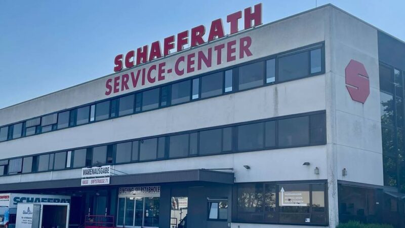 Photovoltaik auf Logistikzentrum in Mönchengladbach: NEW und Schaffrath erzeugen gemeinsam Solarstrom