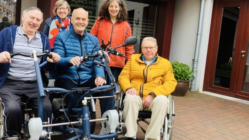 Angebot der Caritas Rees: Mit dem Paralleltandem auf Erkundungstour