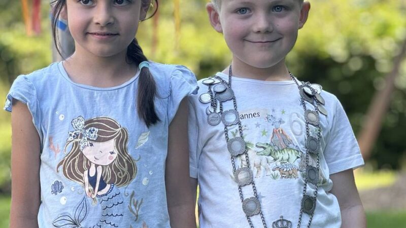 Neunundzwanzigster König in Jüchener Kita geworfen: Jannes regiert in der Kindertagesstätte