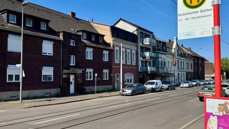 Bauarbeiten in Krefeld: Zwei weitere Bahnhaltestellen werden barrierefrei