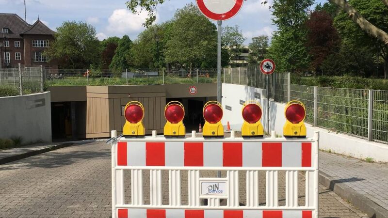 Platz d’Agen in Dinslaken: Tiefgarage am Rathaus bald drei Tage gesperrt
