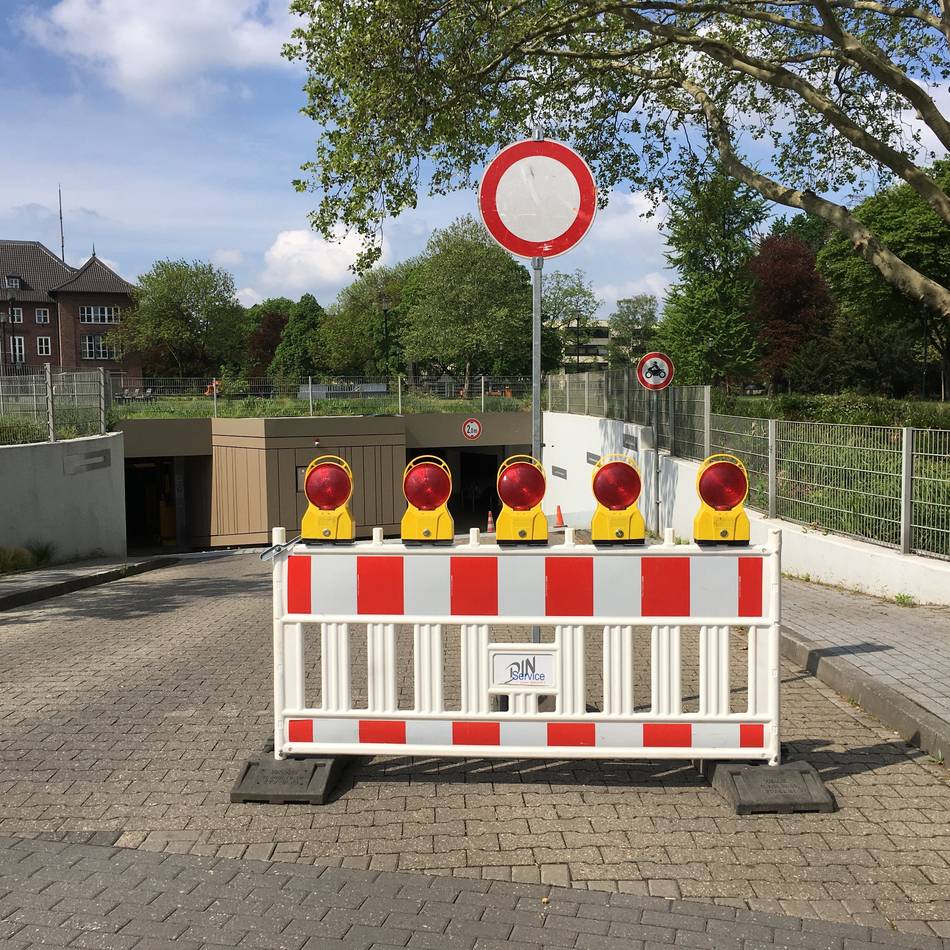 Platz d’Agen in Dinslaken: Tiefgarage am Rathaus bald drei Tage gesperrt
