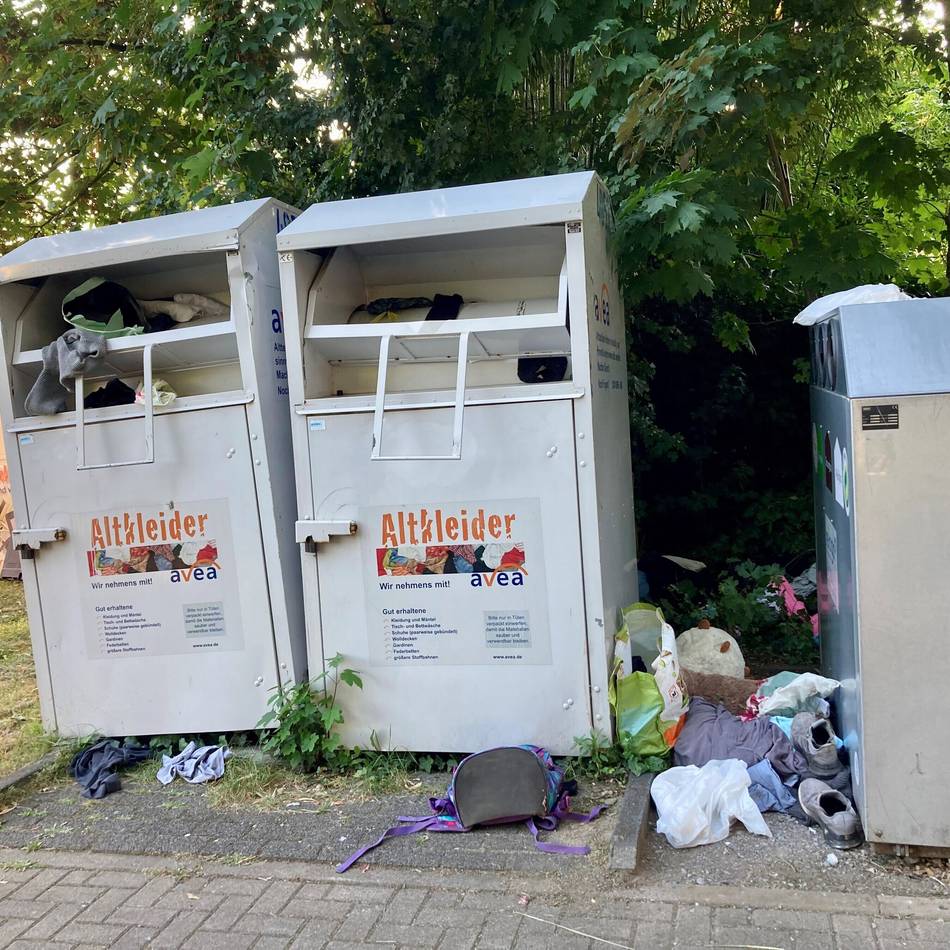 Schwerpunktwoche in Leverkusen: Kontrolleure gehen gegen Müllsünder vor – teils in Zivil