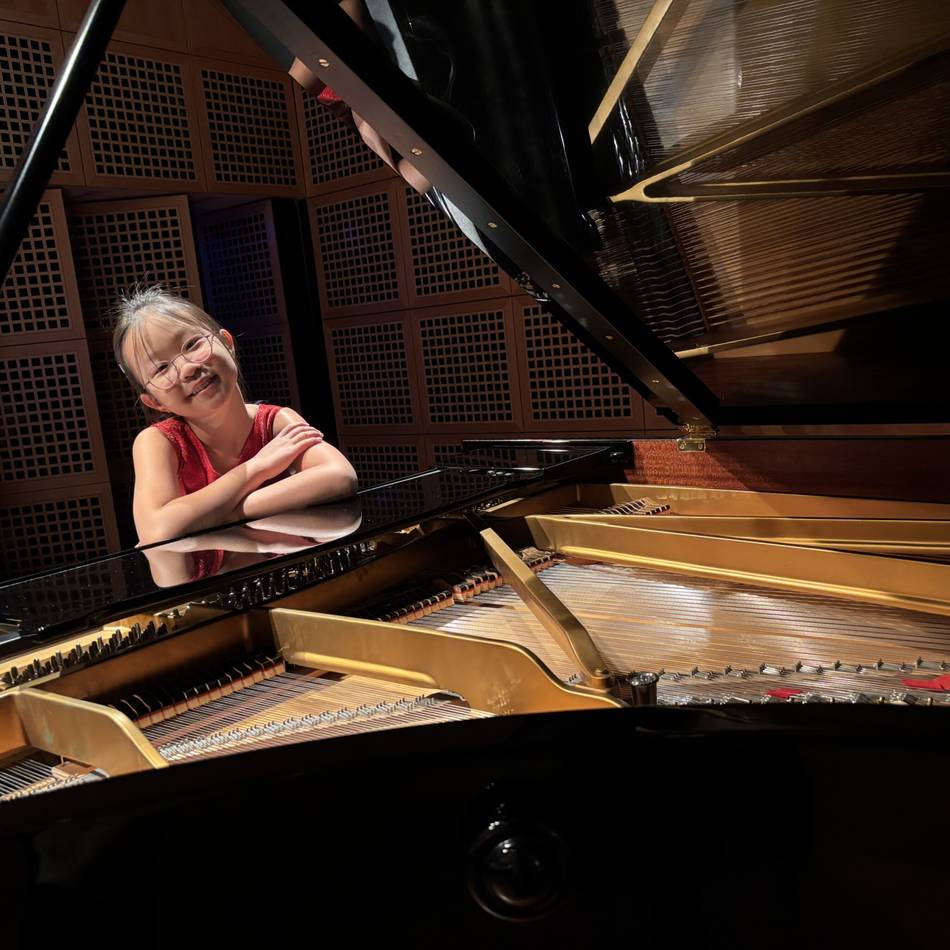 Zehnjähriges Ausnahmetalent am Klavier: Eileen Zhang aus Mönchengladbach – „Ich möchte Konzertpianistin werden“
