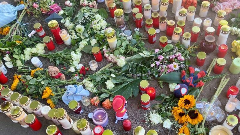 Trauer am Unglücksort in Dinslaken: „Ich weine nicht!“
