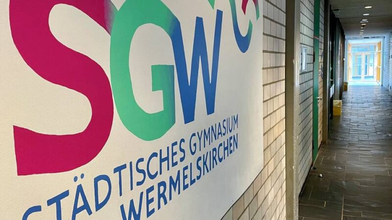 Gymnasium Wermelskirchen: Drohung per E-Mail – Polizei gibt Entwarnung