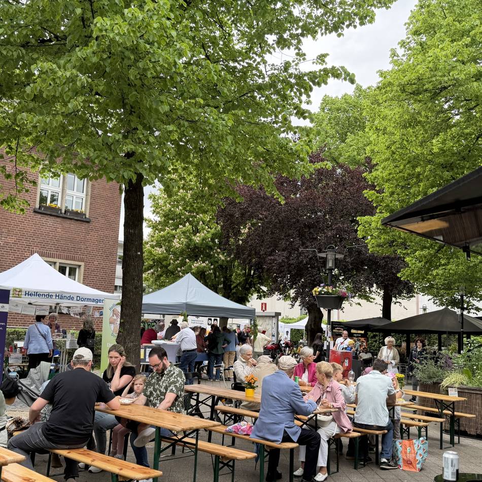 So schön war das Frühlingsfest in Dormagen: „Genau so stellt man sich einen Sonntag in der Stadt vor“