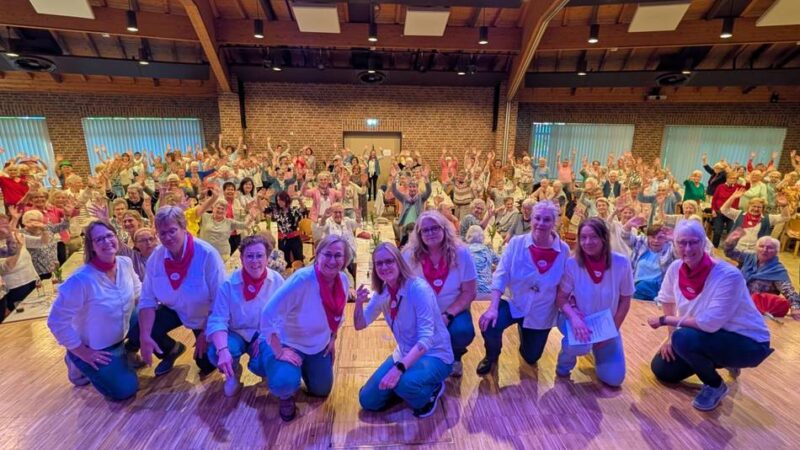 KFD-Frühlingsfest in Sonsbeck: Viereinhalb Stunden Show – und ein Nachwuchsstar