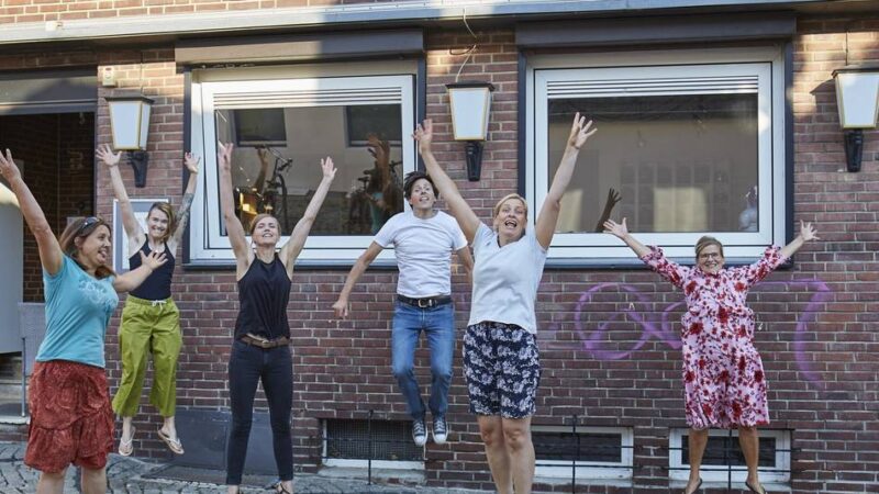 Straßenfest in Mönchengladbach: Suppendisco und Livemusik – Verein Eine Erde feiert Jubiläum