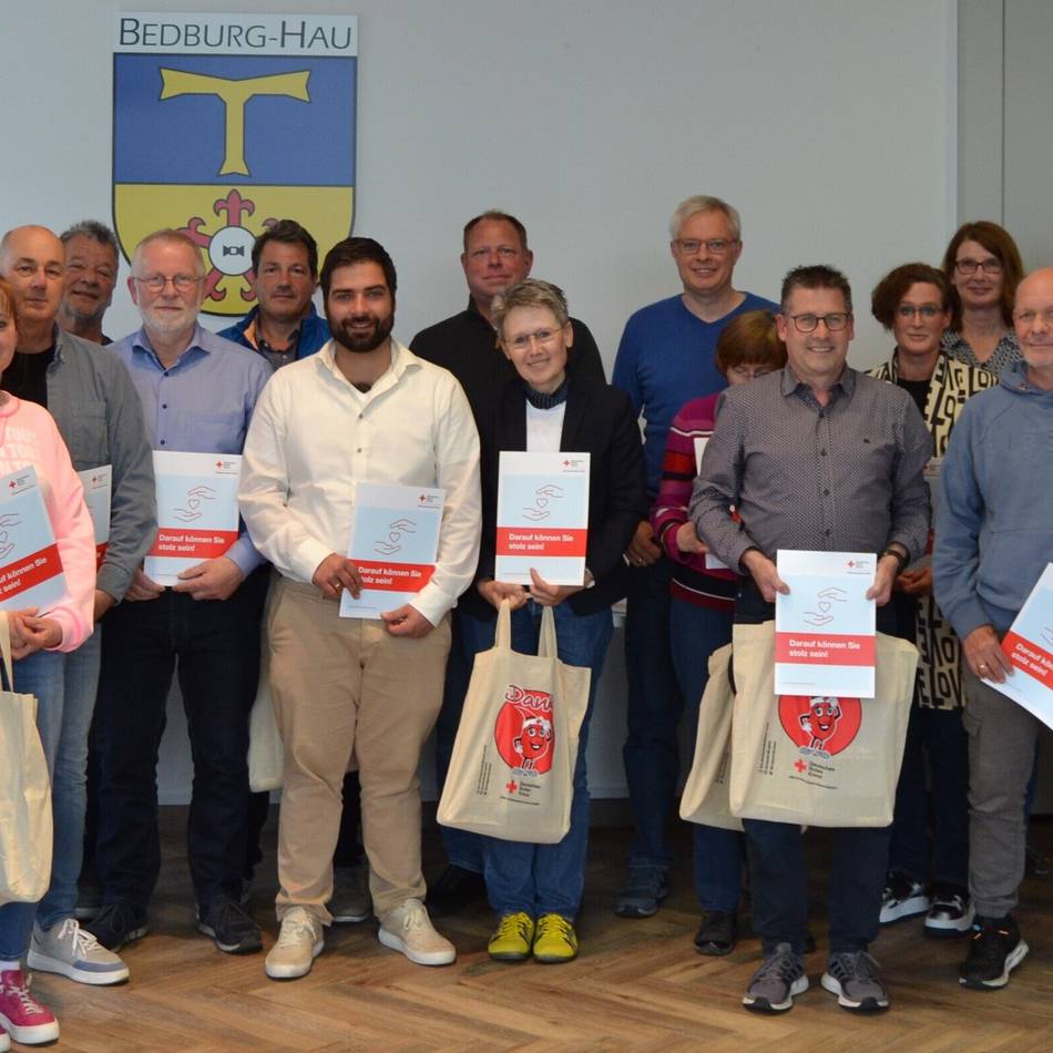 Ehrung im Kreis Kleve: 36 Blutspender retteten 1625-mal Menschenleben