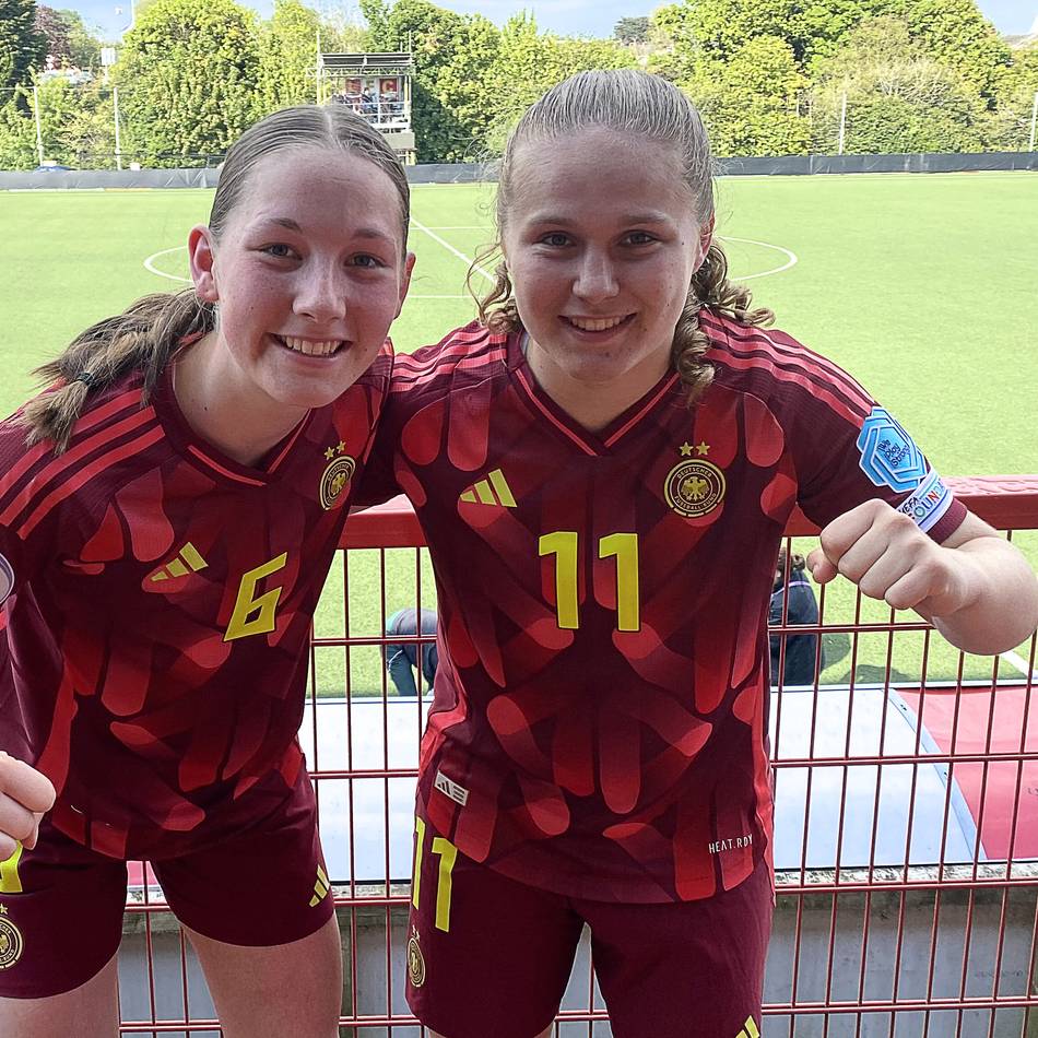 Borussia-Talente bei der U17-EM: Itgenshorst und Giesen feiern den EM-Titel