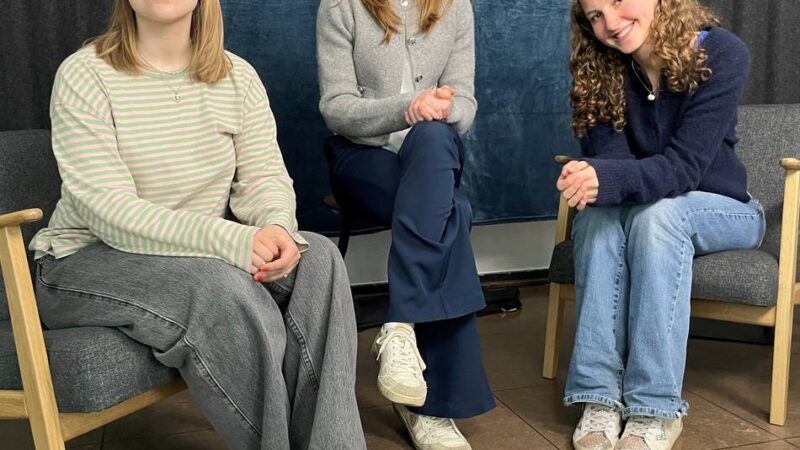 Schlechte Noten für Neusser Nahverkehr: „Meine Eltern verbieten mir, im Dunkeln alleine mit Bus oder Bahn zu fahren“