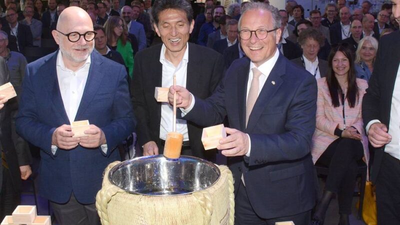 „Experience Center“ eröffnet: Technologien zum Anfassen bei Epson in Neuss