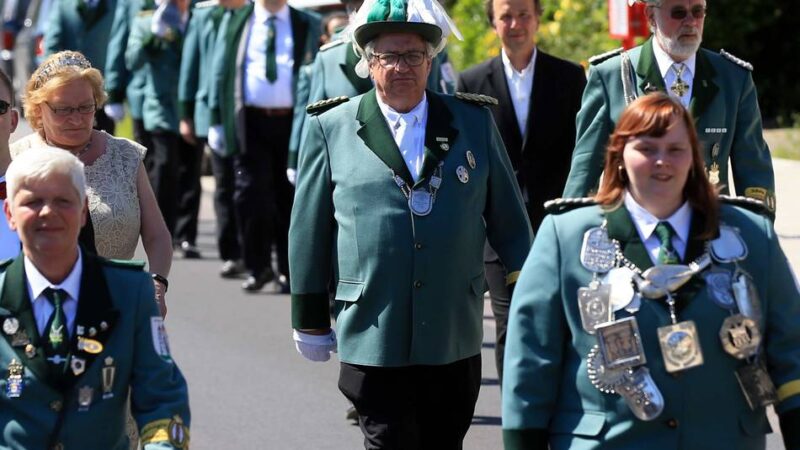 Brauchtum in Leverkusen: Hitdorf feiert drei Tage lang Schützenfest für alle Generationen