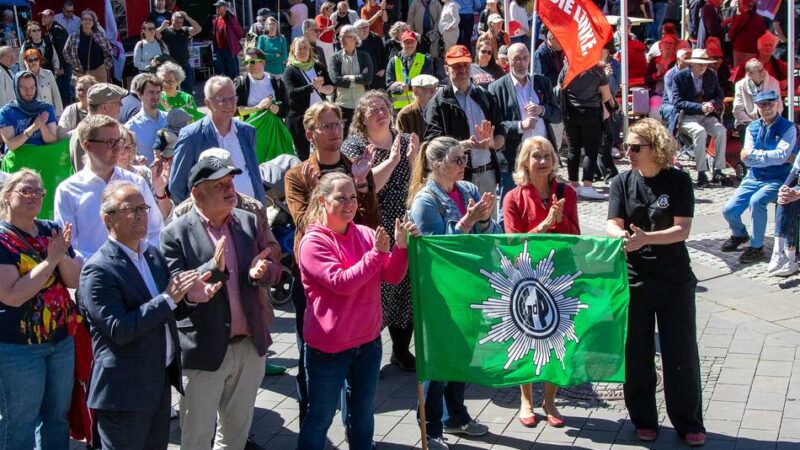 DGB in Neuss: Demo und Kundgebung zum Tag der Arbeit