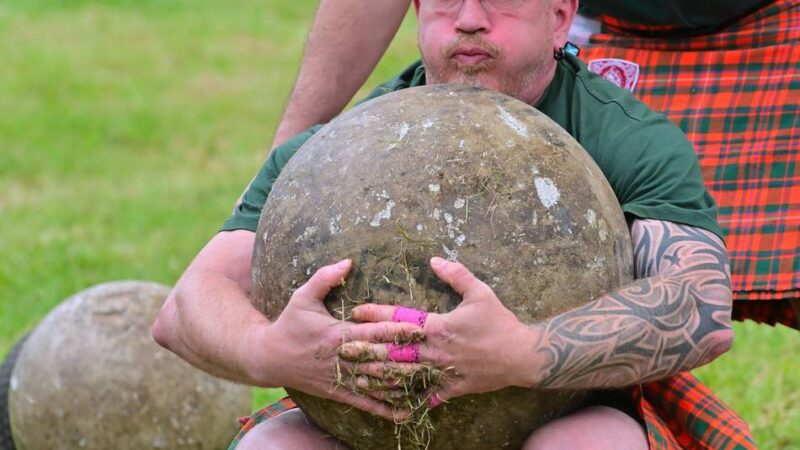 Highland Games in Dormagen locken Hunderte: „Diese Spiele haben eine Geschichte von über tausend Jahren“