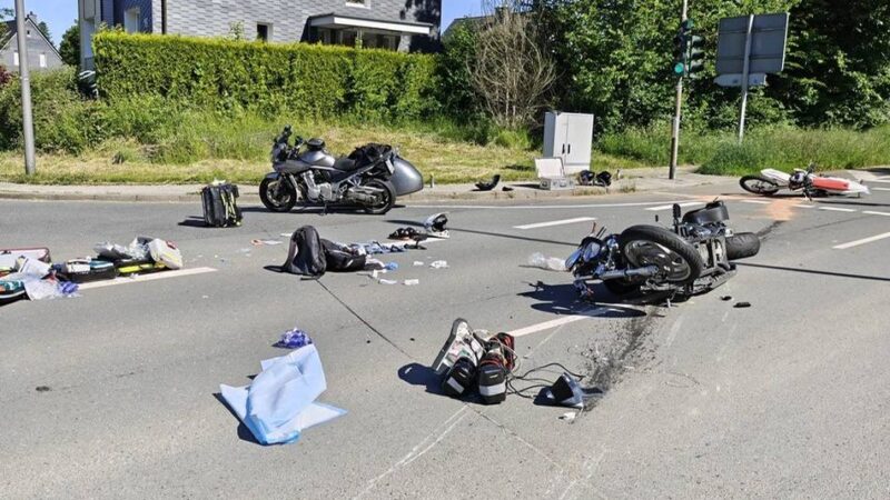 Unfall in Dabringhausen L101 / K18: Zwei Schwerverletzte bei Motorradunfall in Dabringhausen