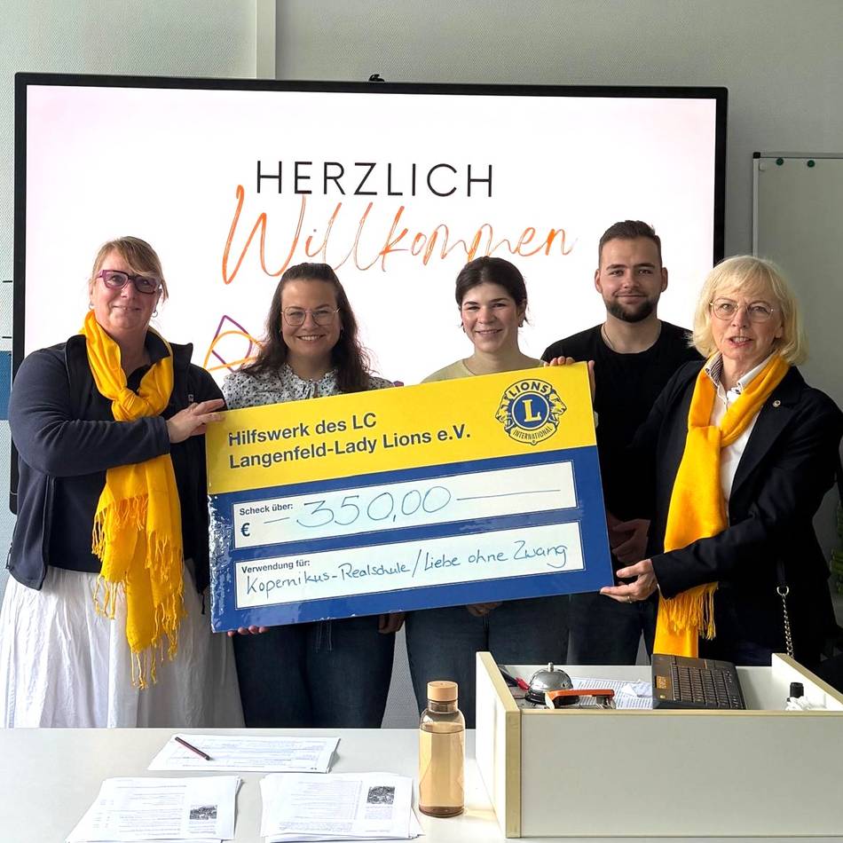Prävention in Langenfeld: Lady Lions finanzieren Workshops über Loverboy-Methode