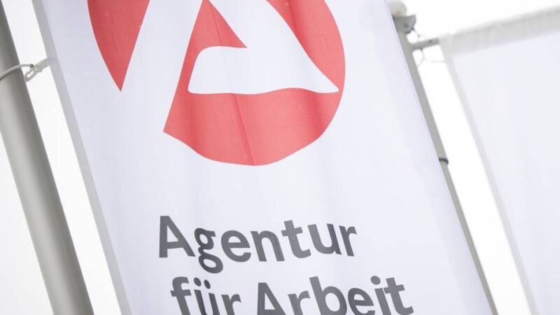 Konjunktur im Kreis Mettmann: Arbeitsmarkt zeigt leichte Frühjahrsbelebung