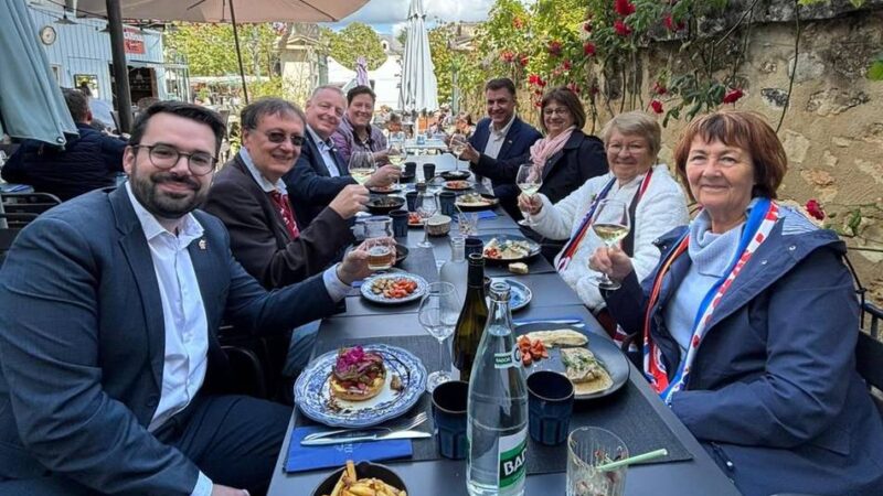 Städtepartnerschaft Wermelskirchen – Loches: „Sie alle sind Brückenbauer“ – Delegation aus Loches zurück