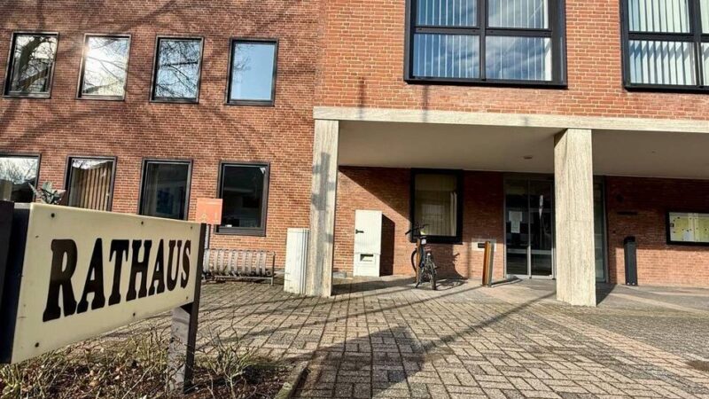 „Die Kollegen können nichts dafür“: Technische Störungen im Uedemer Bürgerbüro sorgen für Terminausfälle
