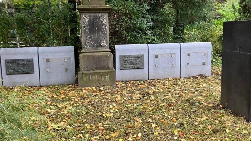 Diebstahlserie auf Neusser Hauptfriedhof: „Die Täter müssen mit Lkw und Kran gekommen sein“