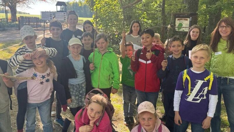 Propsteigemeinde Xanten: 88 Kinder erleben Kommunionstunde im Wald