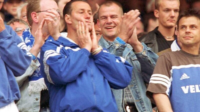 25 Jahre Meister der Herzen: „Das tut weh“ – Schalke 04 feiert vier Minuten und leidet ewig