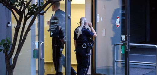 Lüdenscheid in NRW: 18-Jährige soll Neugeborenes aus Klinik entführt haben