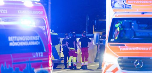 Mönchengladbach: 18-Jährige an Tankstelle von Polizei angeschossen