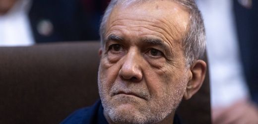 Iran: Präsident Masoud Pezeshkian weist Rücktrittsgerüchte zurück
