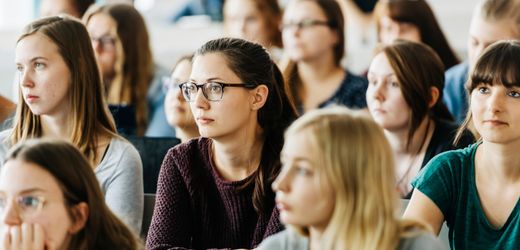 Bafög: Warum Studierende jetzt doch um die Erhöhung bangen müssen