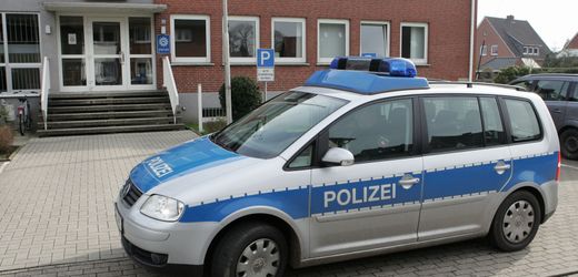 Thüringen: Falsche Polizisten in ausgemustertem Streifenwagen gestoppt