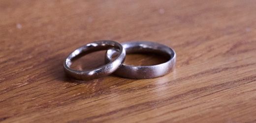 Deutschland: Scheidungen nehmen zu, Hochzeiten fallen auf Rekordtief